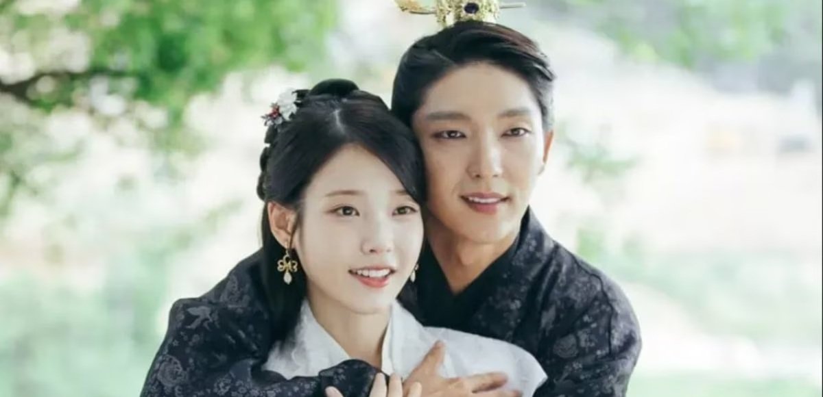 Lee Joon-gi Wife: Is He Married? Biography, Net Worth, Career & More