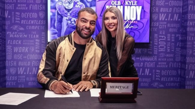 kyle van noy wife